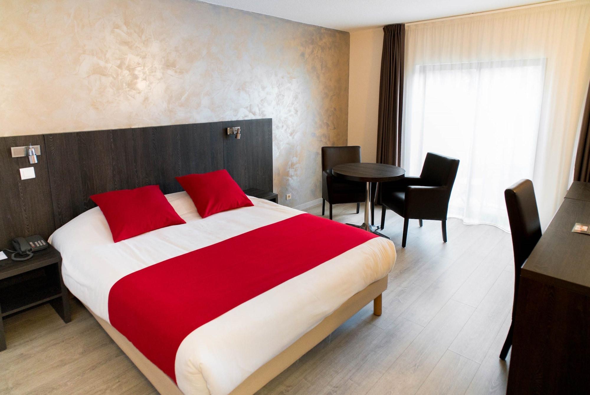 Ariane Hotel Fos Sur Mer Фос-сюр-Мер Экстерьер фото