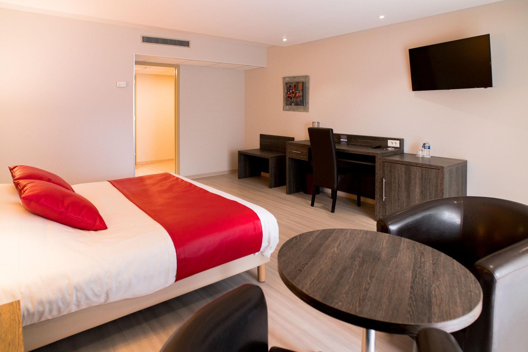Ariane Hotel Fos Sur Mer Фос-сюр-Мер Экстерьер фото
